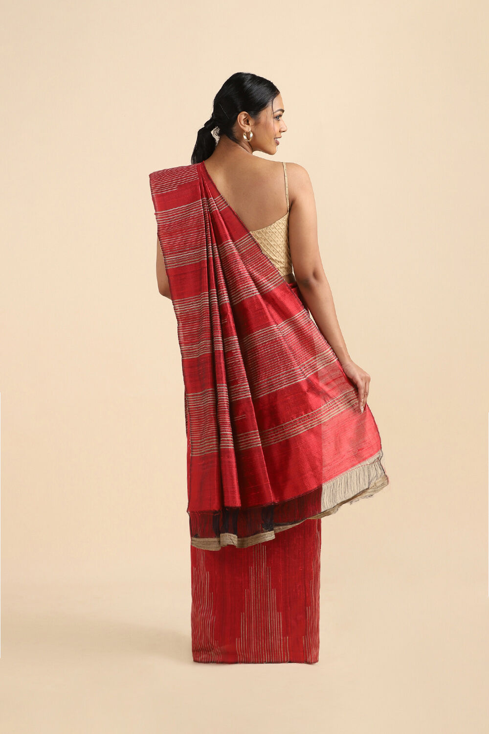 Red Pure Silk Woven Saree image number null
