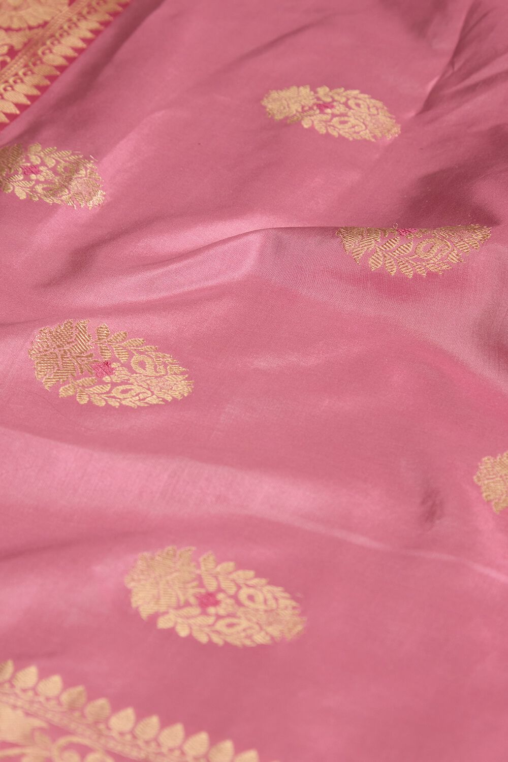 Light Pink Pure Silk Kadwa Banarasi Saree image number null