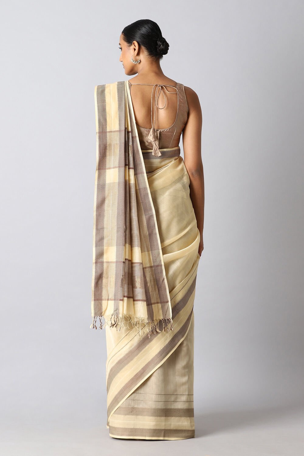 Beige Pure Silk Cotton Maheswari Saree image number null