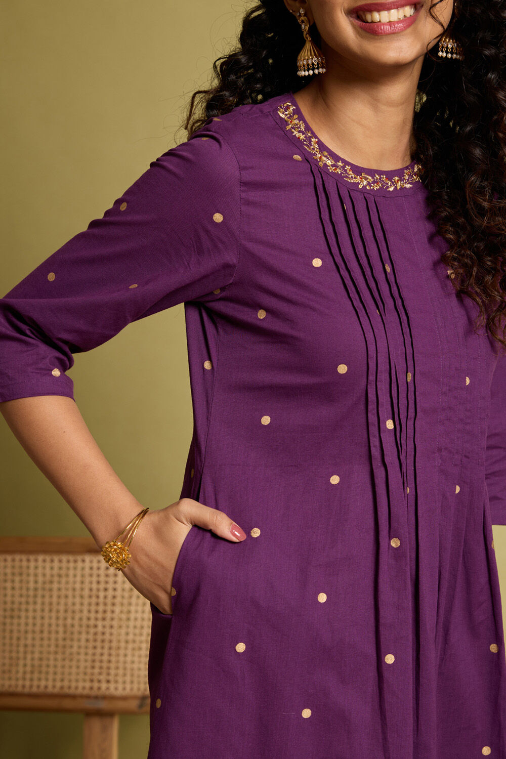 Purple Embroidered Pure Cotton Kurta image number null