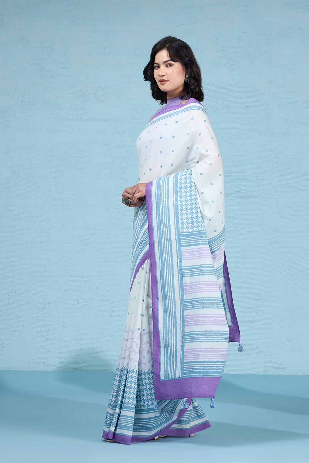 White Pure Cotton Mulmul Block Printed Bengal Saree image number null
