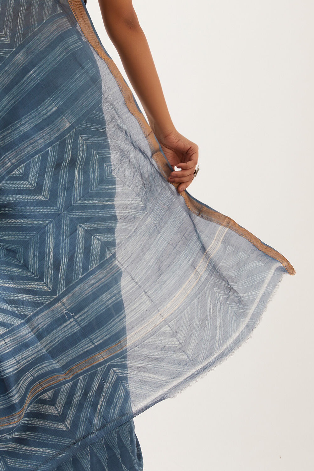 Grey Pure Silk Cotton Shibori Saree image number null