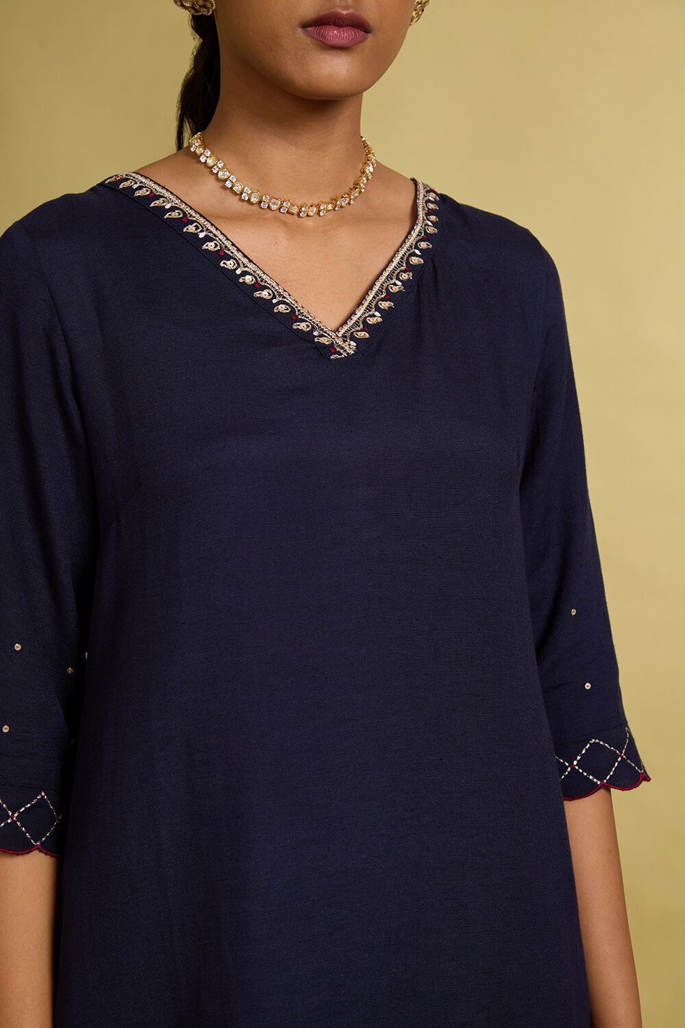 Blue Viscose Cotton Linen Embroidered Kurta Set image number null
