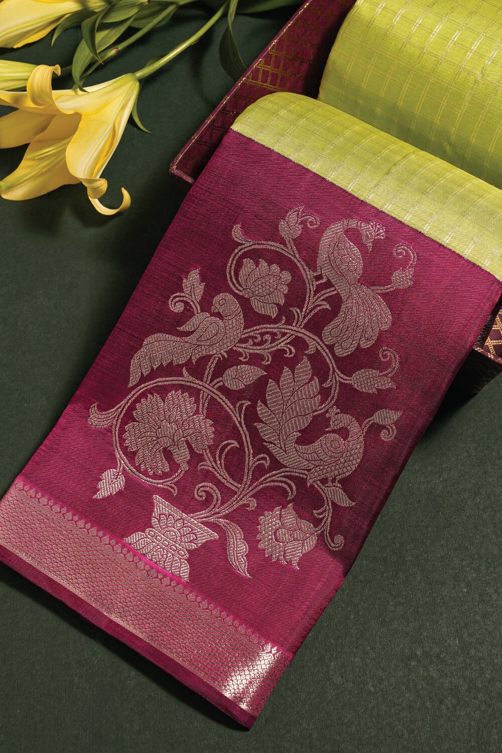 Light Green Woven Pure Kanjivaram Silk Saree image number null