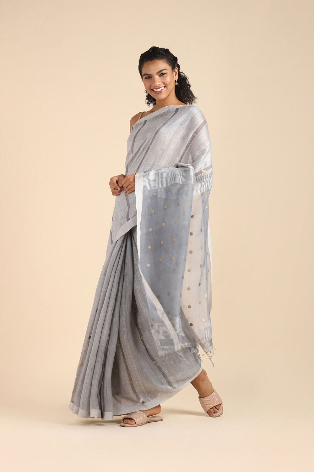 Grey Pure Silk Vanya Bengal Saree image number null