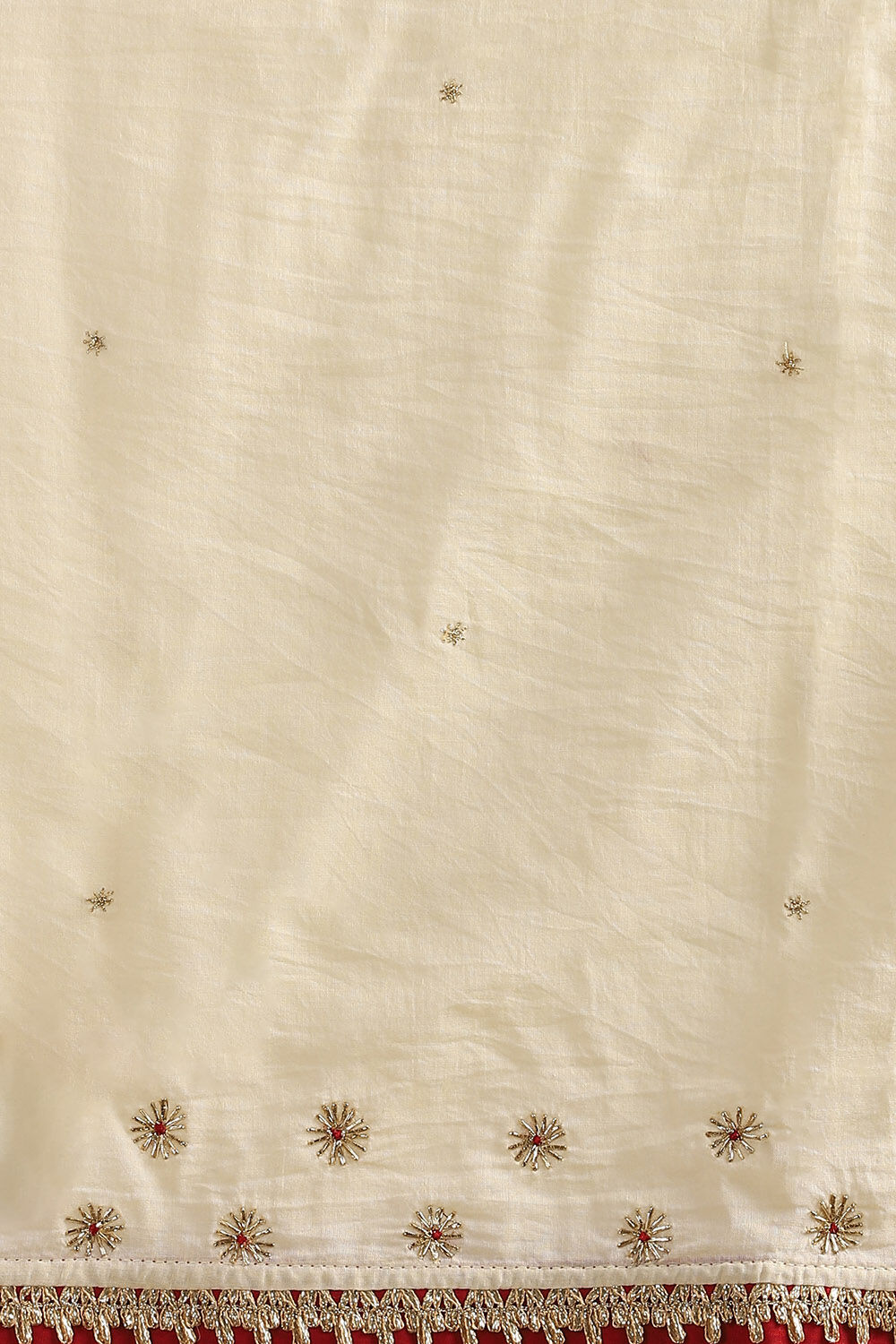 Beige Pure Cotton Embroidered Saree image number null