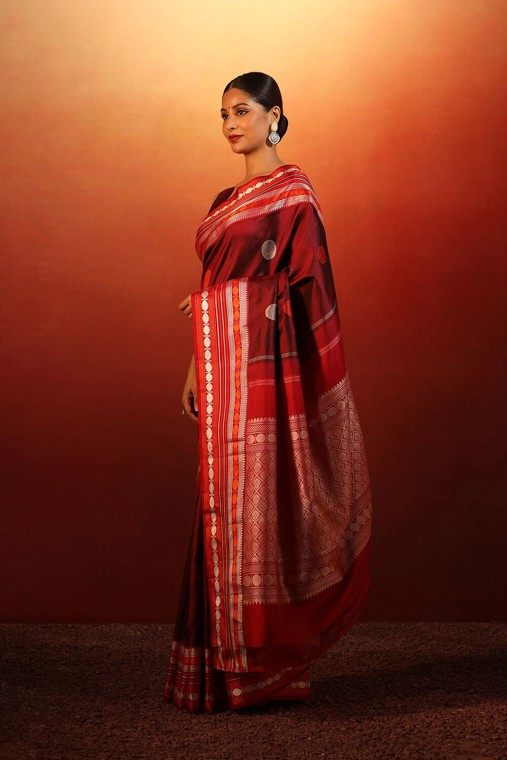 Maroon Woven Pure Silk Kanjivaram Saree image number null