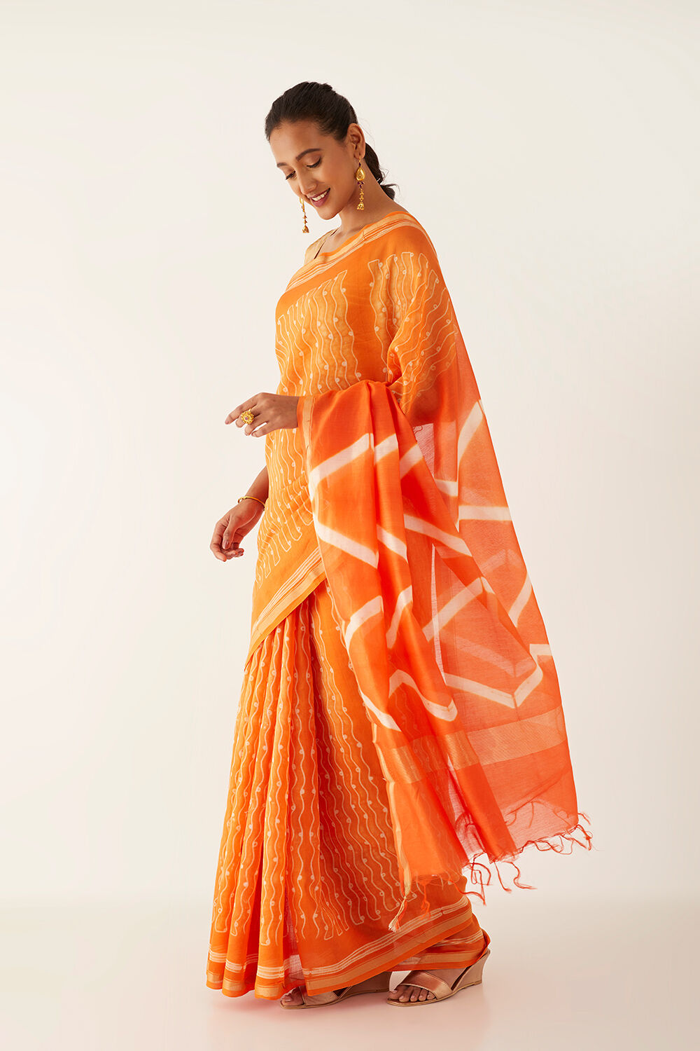 Orange Pure Silk Cotton Shibori Saree image number null
