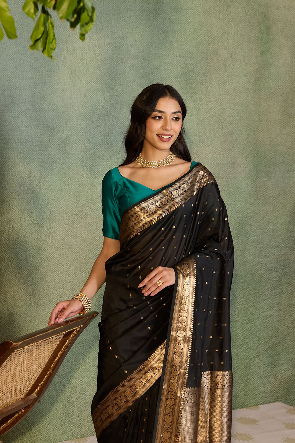 Black Silk Viscose Cutwork Banarasi Saree image number null