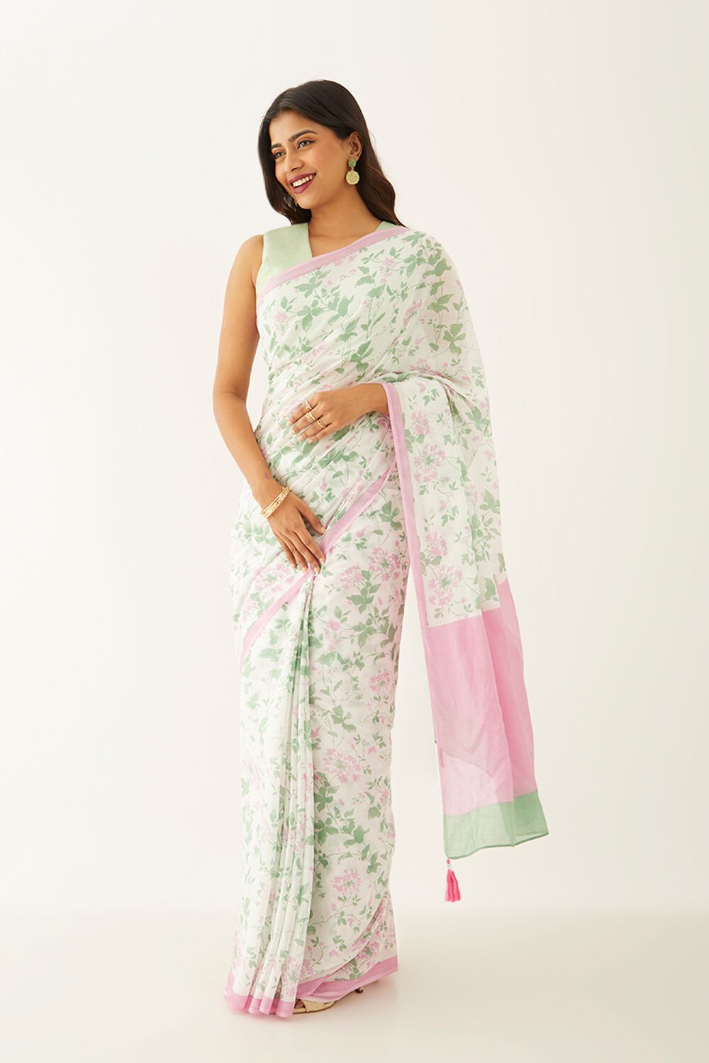 Off White Pure Cotton Mulmul Printed Saree image number null