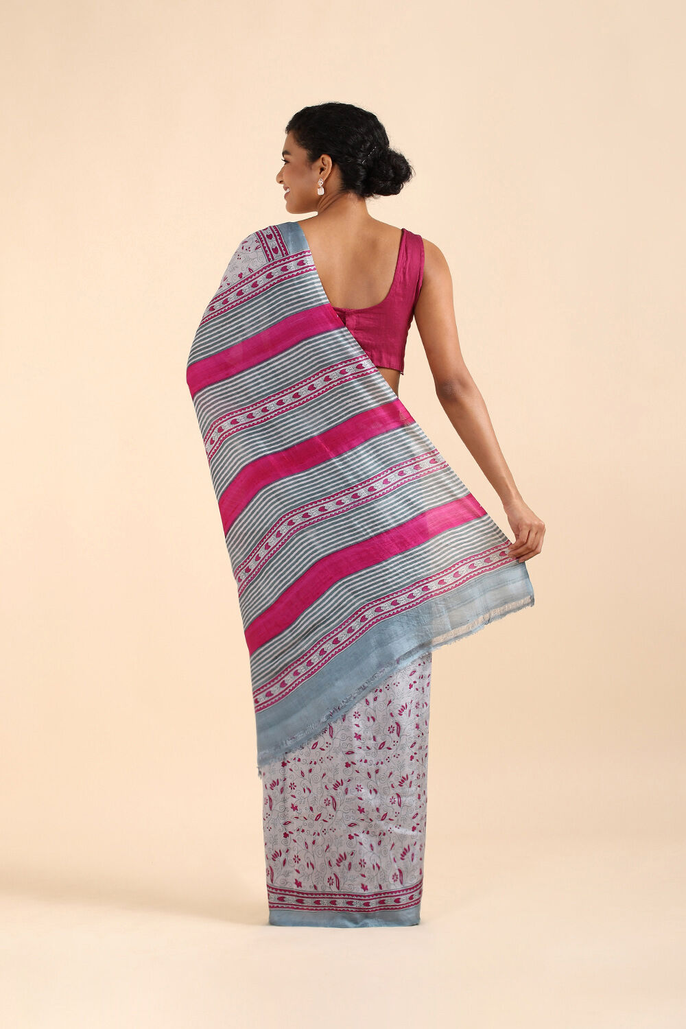Grey Pure Silk Printed Saree image number null