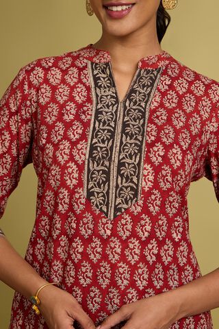 Dark Red Bagru Block Printed Pure Cotton Kurta thumbnail image number null