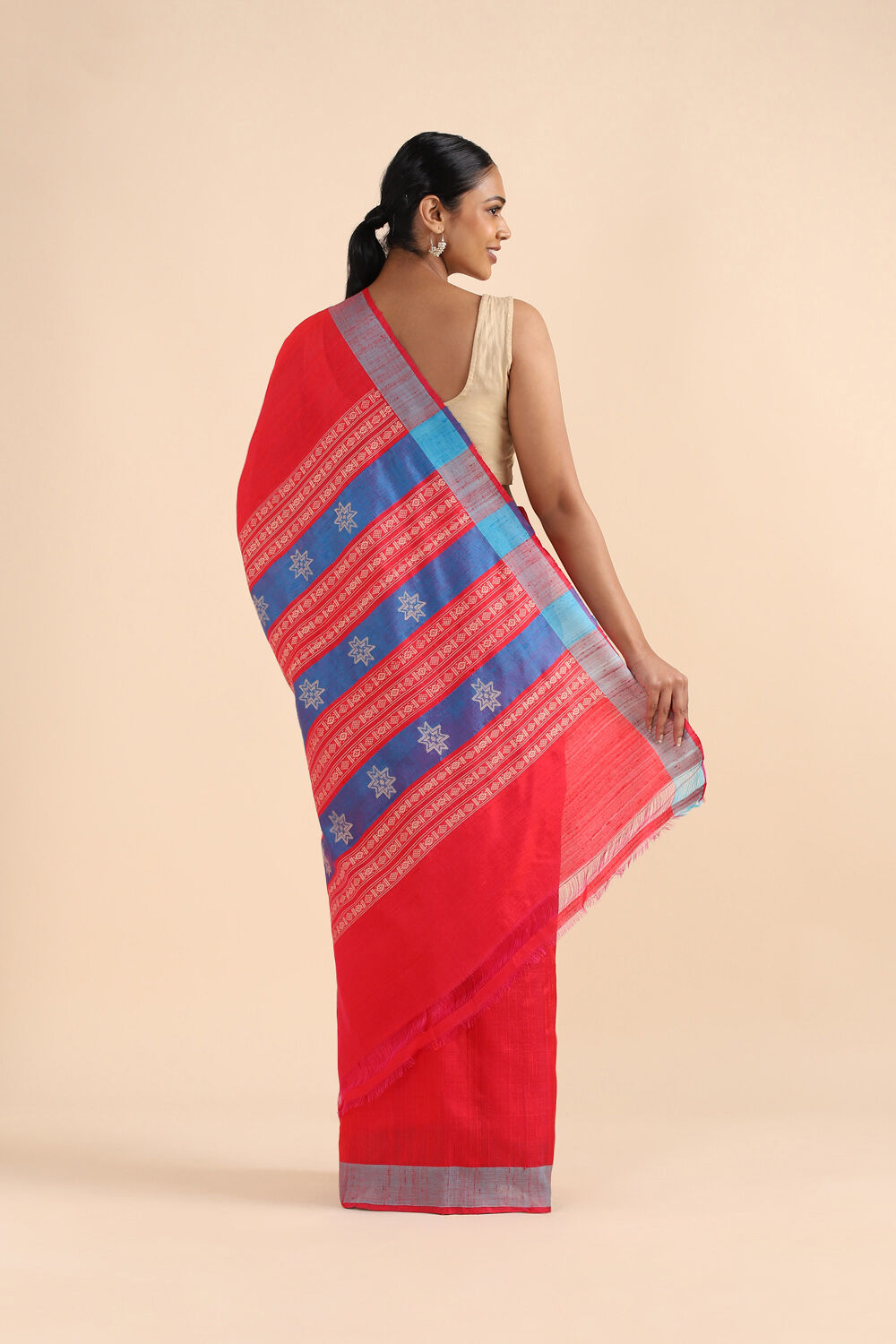 Red Pure Silk Woven Saree image number null