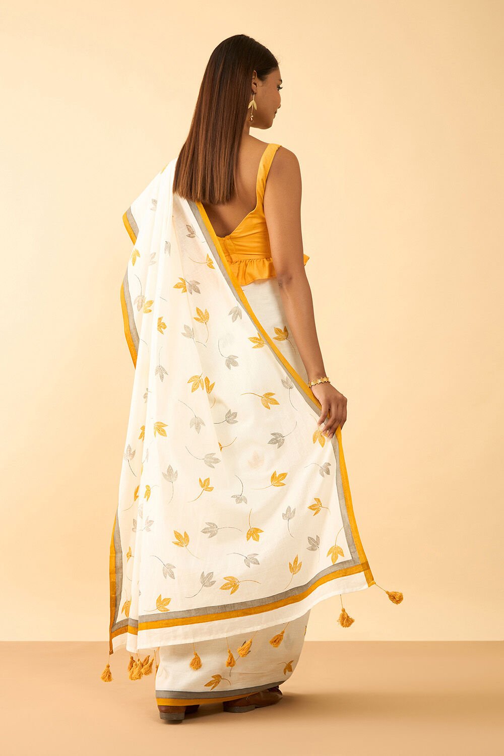 Off White Maharashtra Printed Khadi Cotton Saree image number null