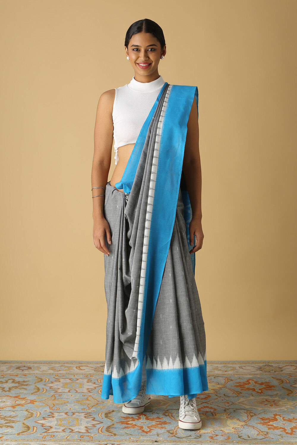 Grey Pure Cotton Pochampalli Ikat Saree image number null