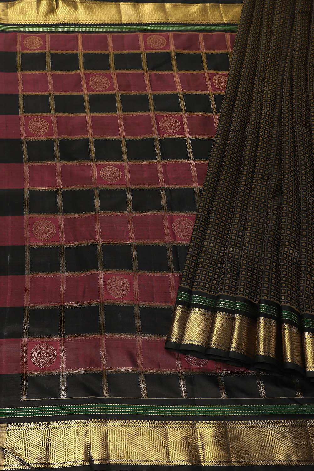 Black Pure Silk Kanjivaram Saree image number null