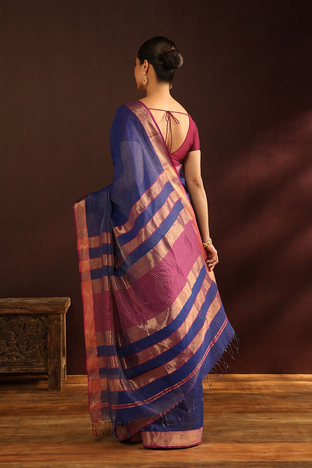 Blue Woven Pure Silk Cotton Maheswari Saree image number null