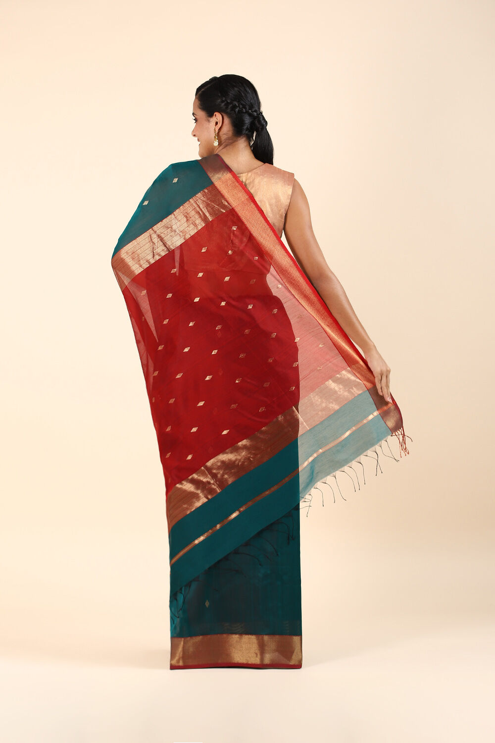Dark Green Pure Silk Cotton Maheshwari Saree image number null