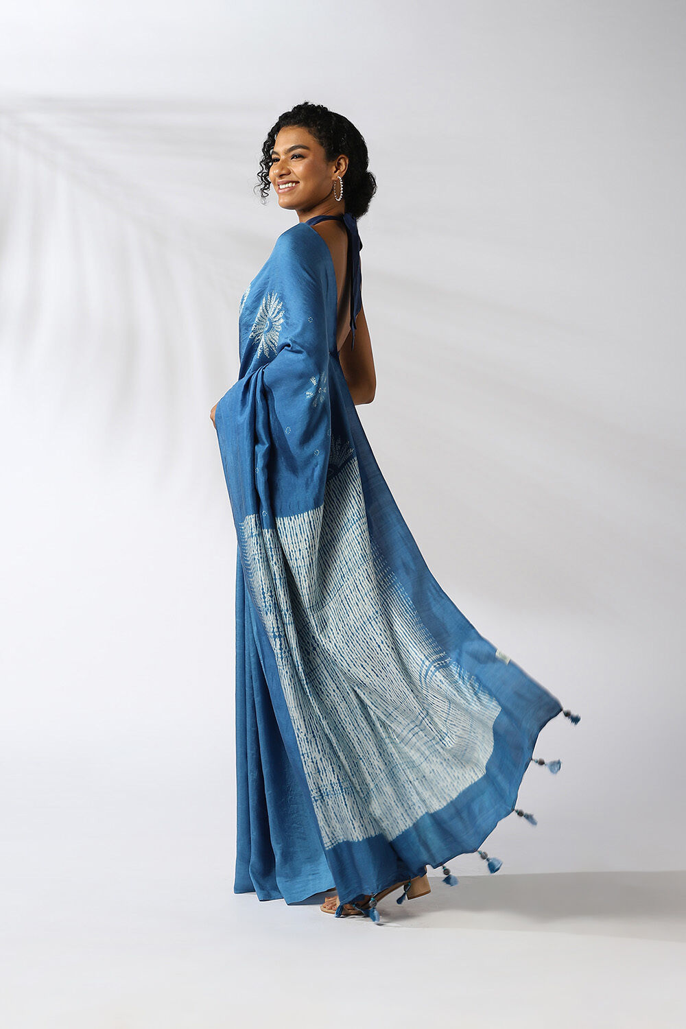 Dark Pure Blue Silk Shibori Saree image number null