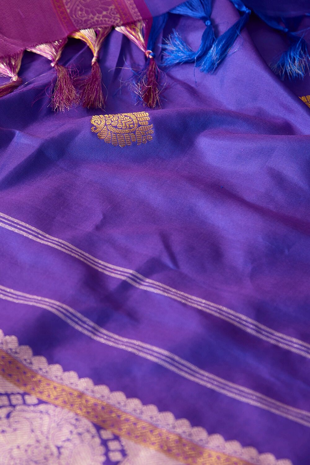 Purple Pure Silk Woven Kanjivaram Saree image number null