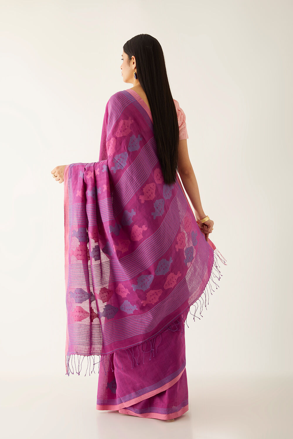 Violet Pure Cotton Jamdani Saree image number null