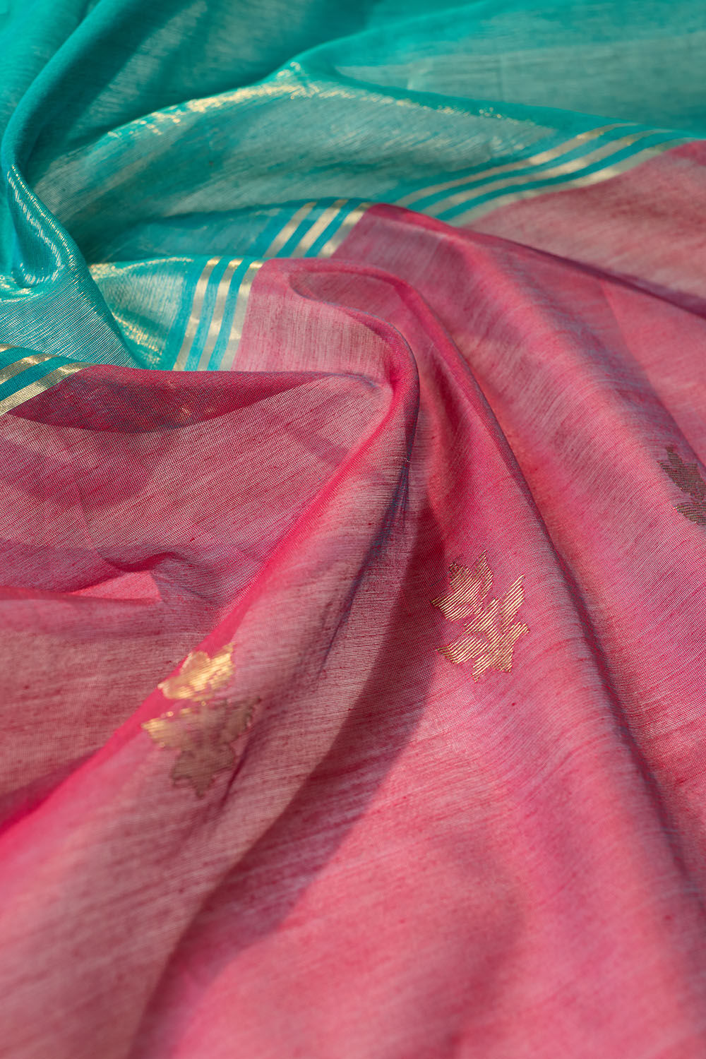 Green Woven Pure Silk Cotton Chanderi Saree image number null