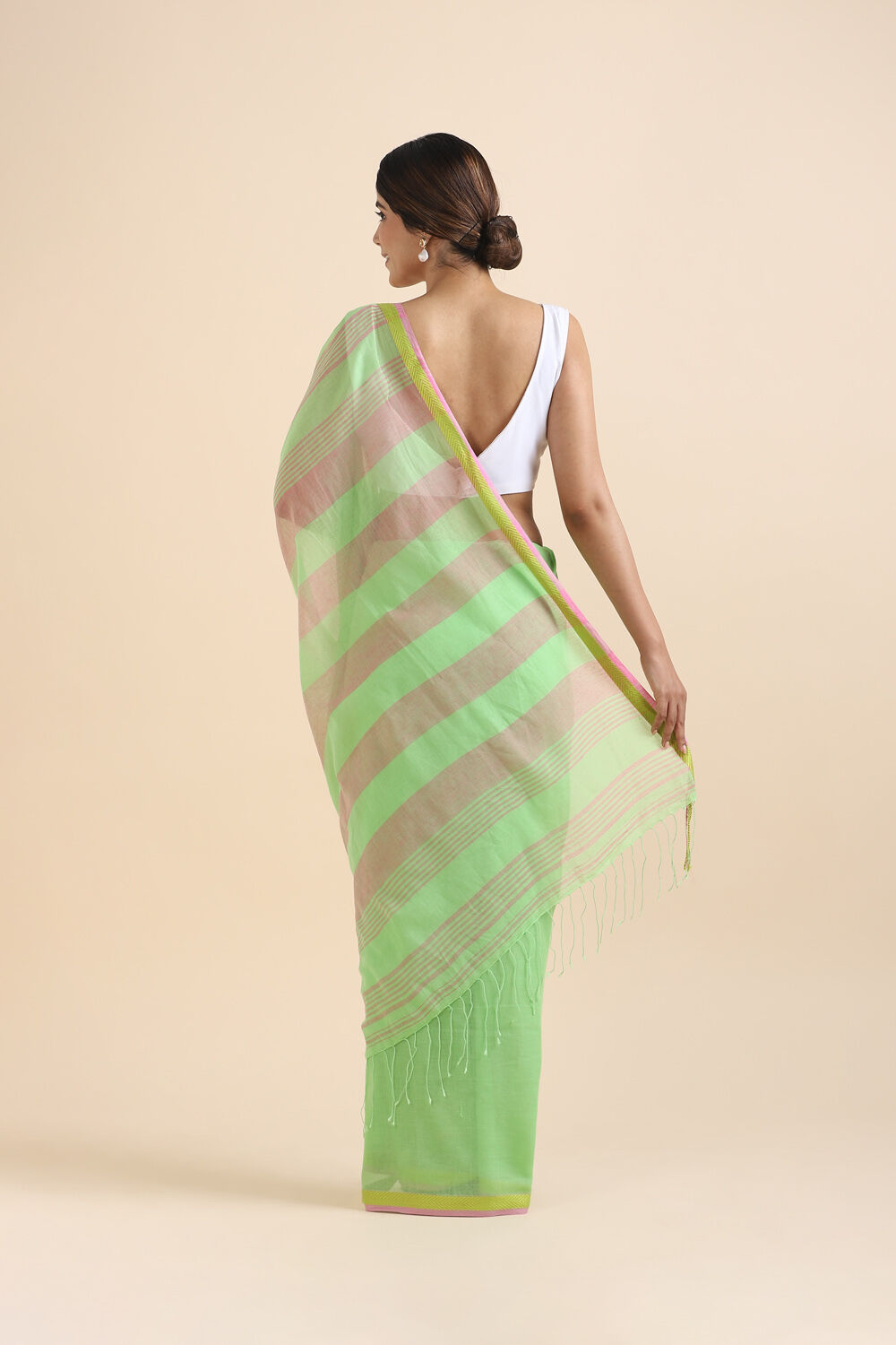 Light Green Pure Cotton Bengal Saree image number null
