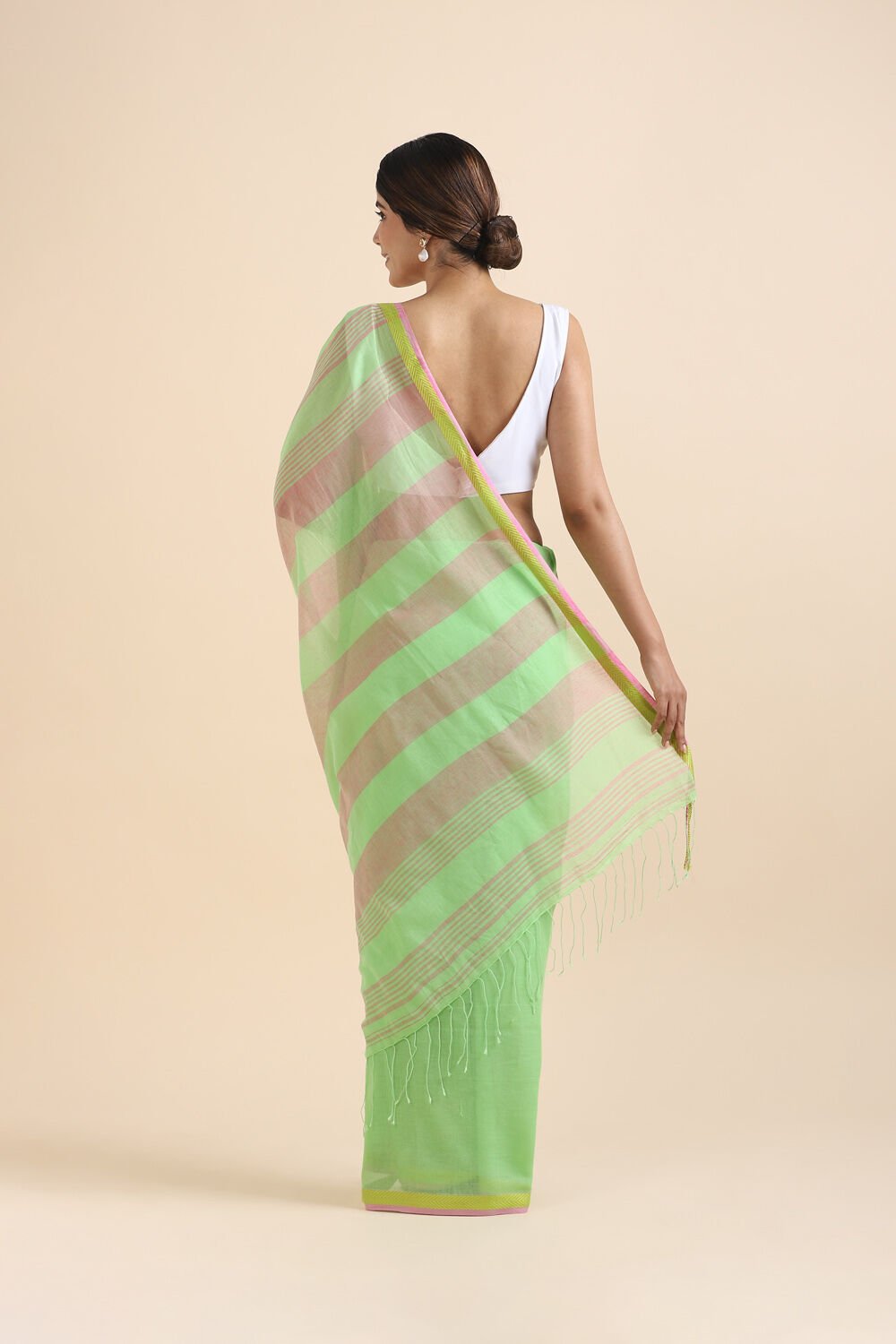 Light Green Pure Cotton Bengal Saree image number null