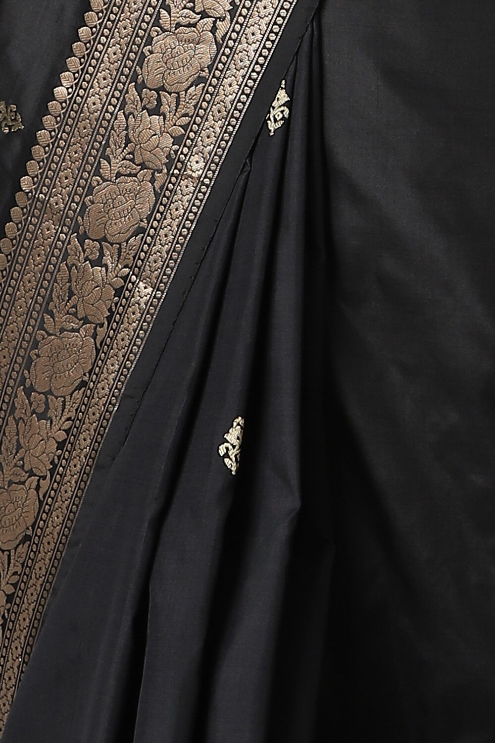 Black Pure Silk Banarasi Saree image number null