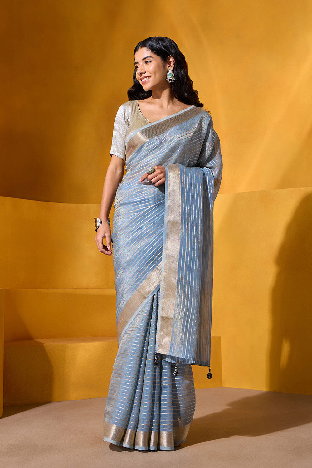 Blue Woven Viscose Tissue Saree image number null
