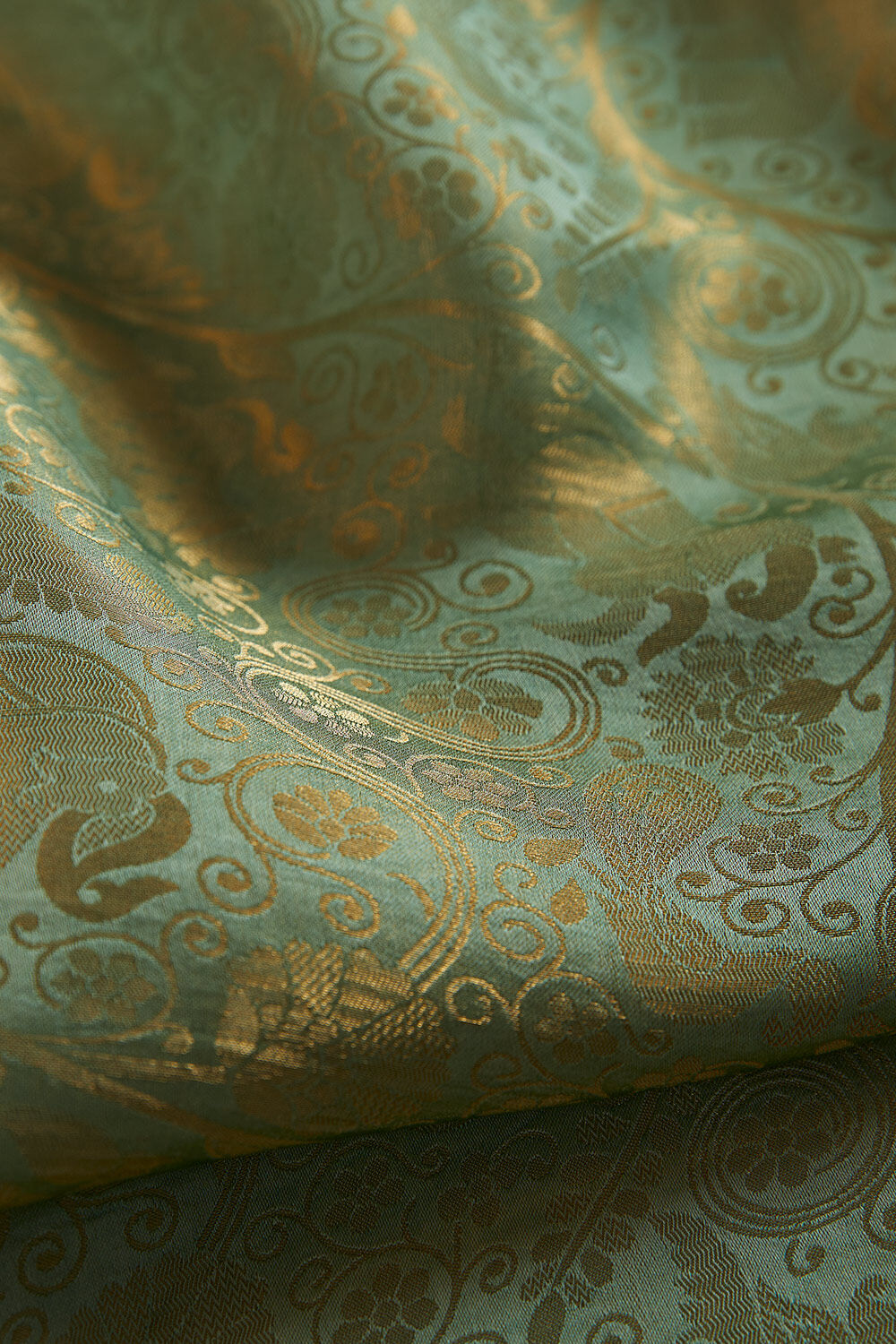 Light Green Woven Viscose Saree image number null