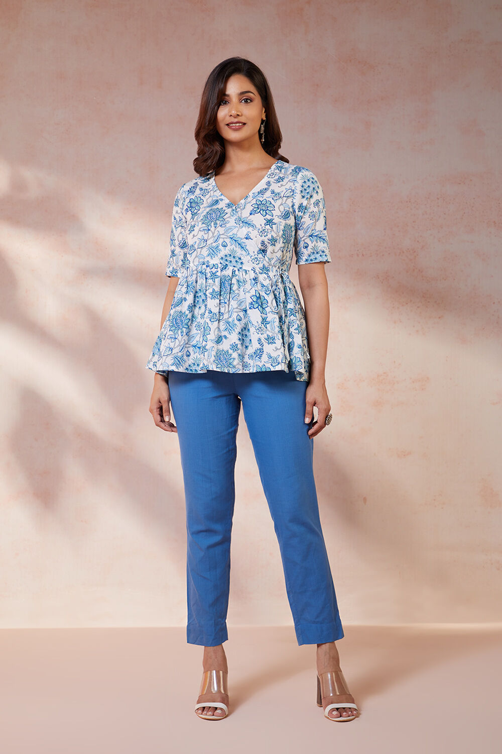 Off White Pure Cotton Printed Sanganeri Short Top image number null