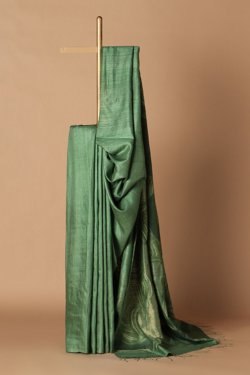 Green Pure Silk Tussar Jamdani Saree image number null