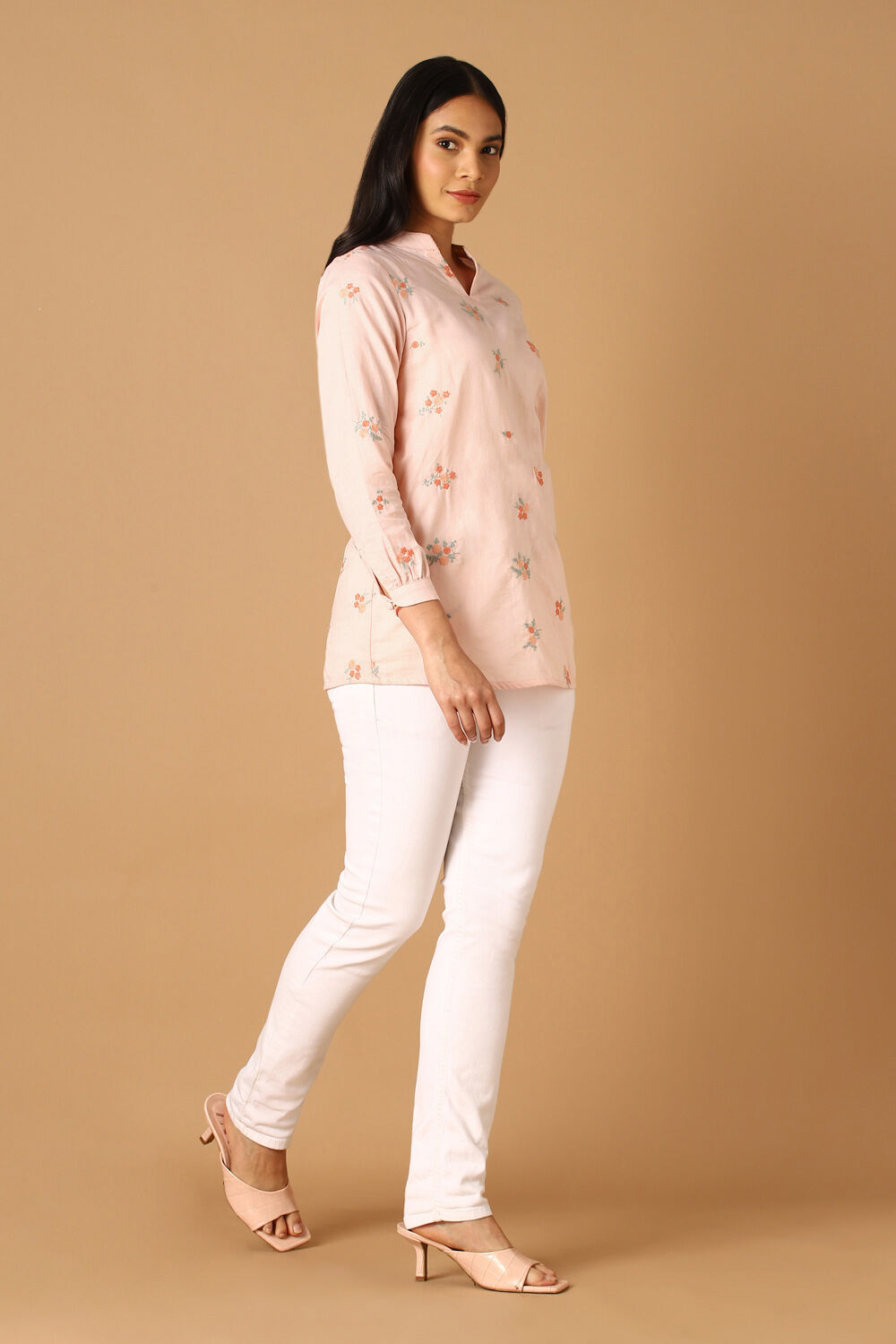 Light Pink Embroidered Kurta image number null