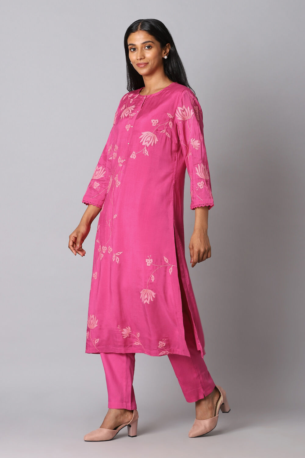 Pink Viscose Applique Kurta Set image number null