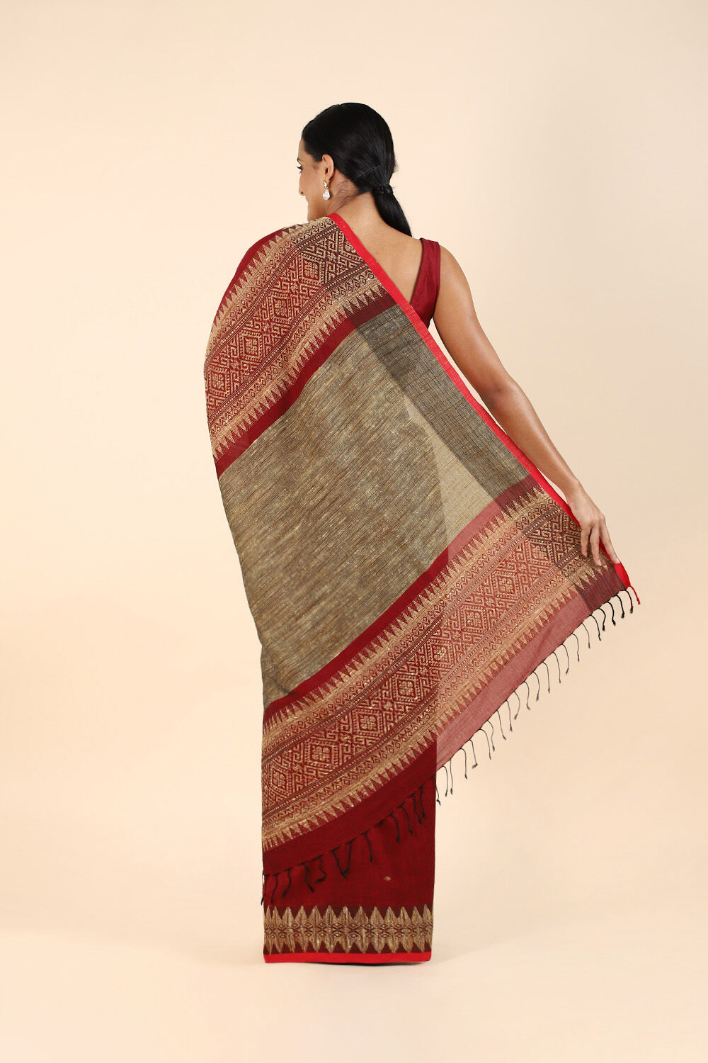 Dark Red Pure Cotton Bengal Saree image number null