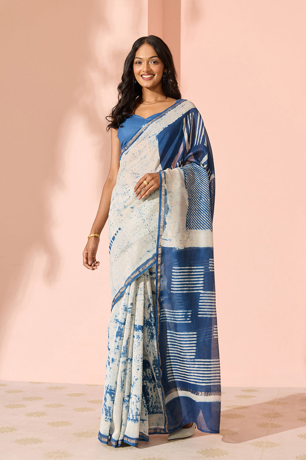 Off White Block Printed Pure Silk Cotton Rajasthan Saree image number null