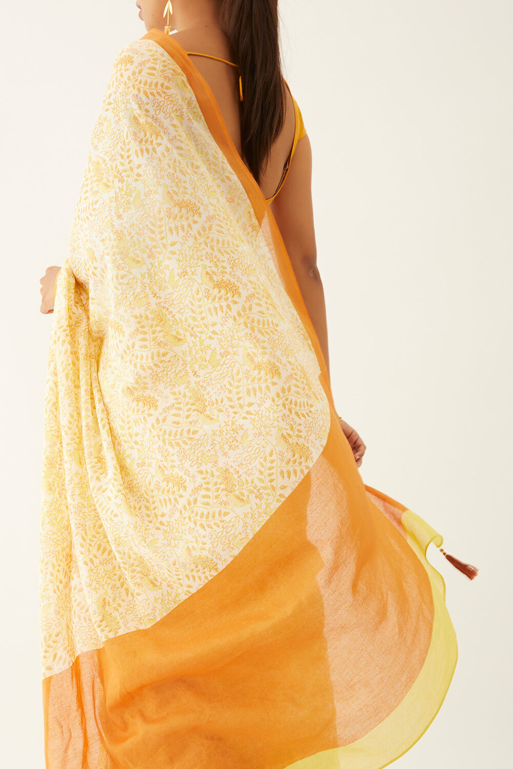 Off White Pure Cotton Mulmul Printed Saree image number null