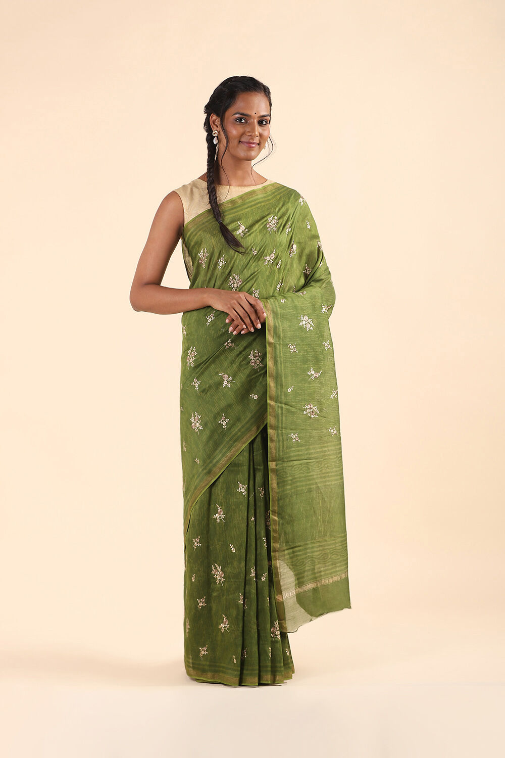 Green Pure Silk Cotton Embroidered Saree image number null