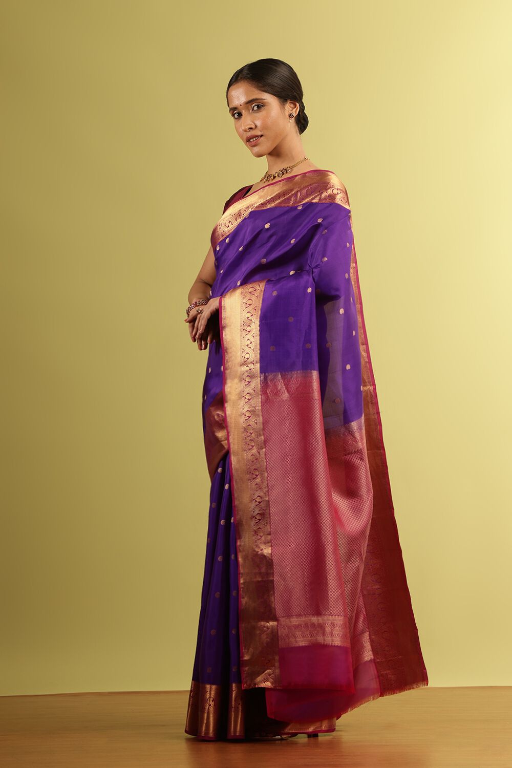 Violet Woven Silk Viscose Saree image number null