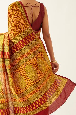 Yellow Pure Cotton Bagh Printed Saree thumbnail image number null