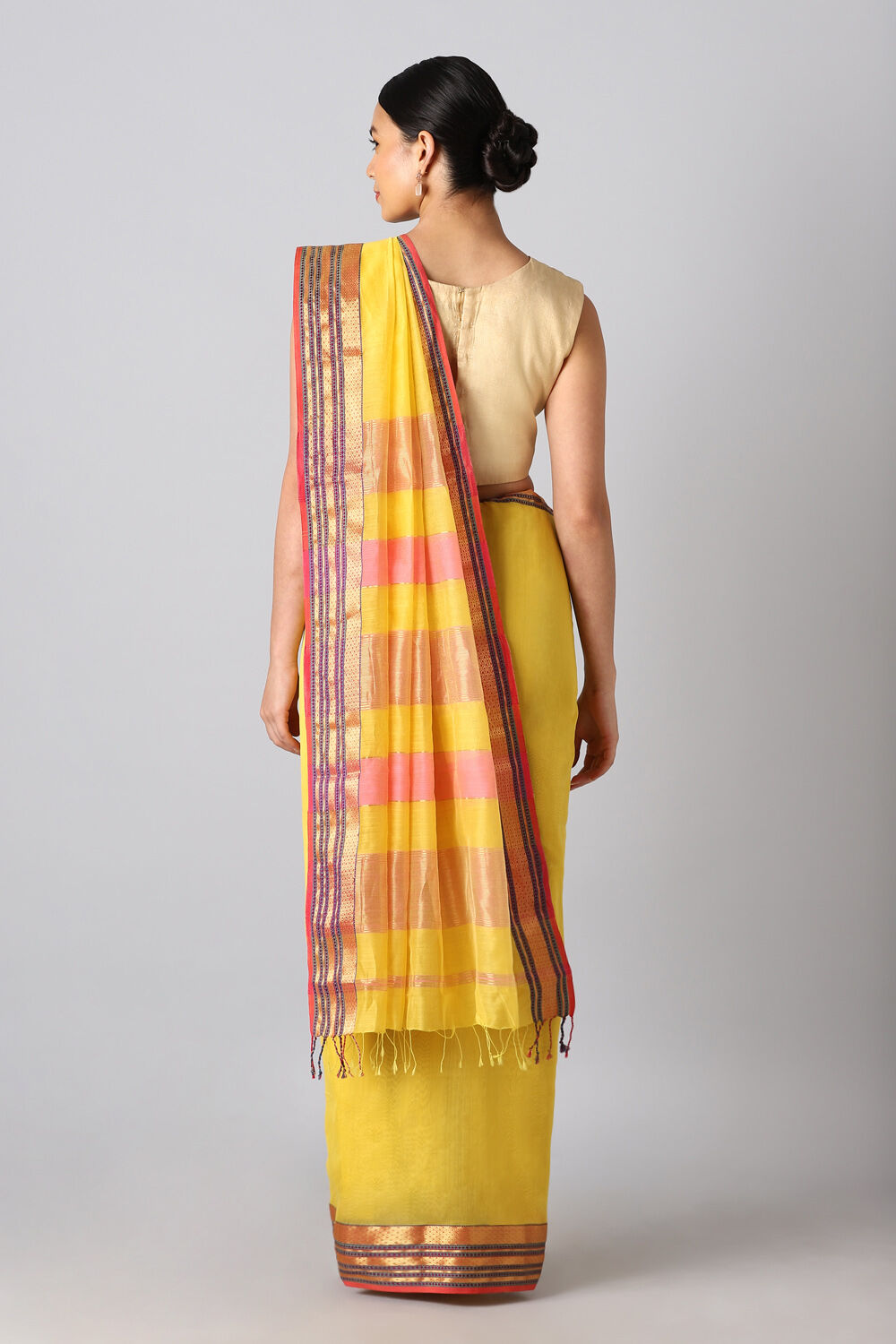 Yellow Pure Silk Cotton Maheswari Saree image number null