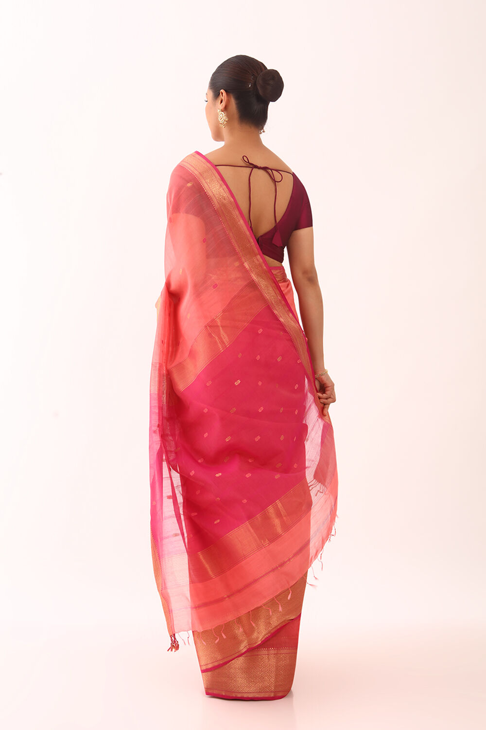 Orange Woven Pure Silk Cotton Maheswari Saree image number null