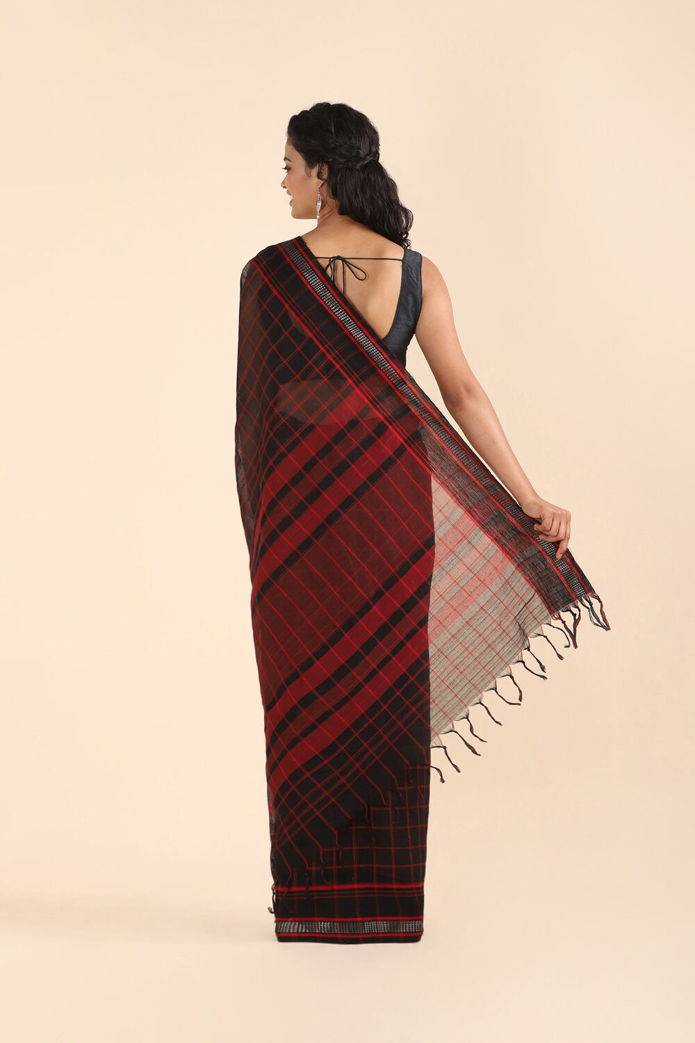 Black Pure Cotton Naranyanpet Saree image number null