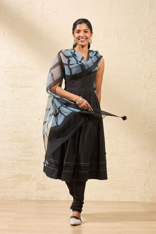 Black Woven Pure Cotton Kurta Set thumbnail image number null