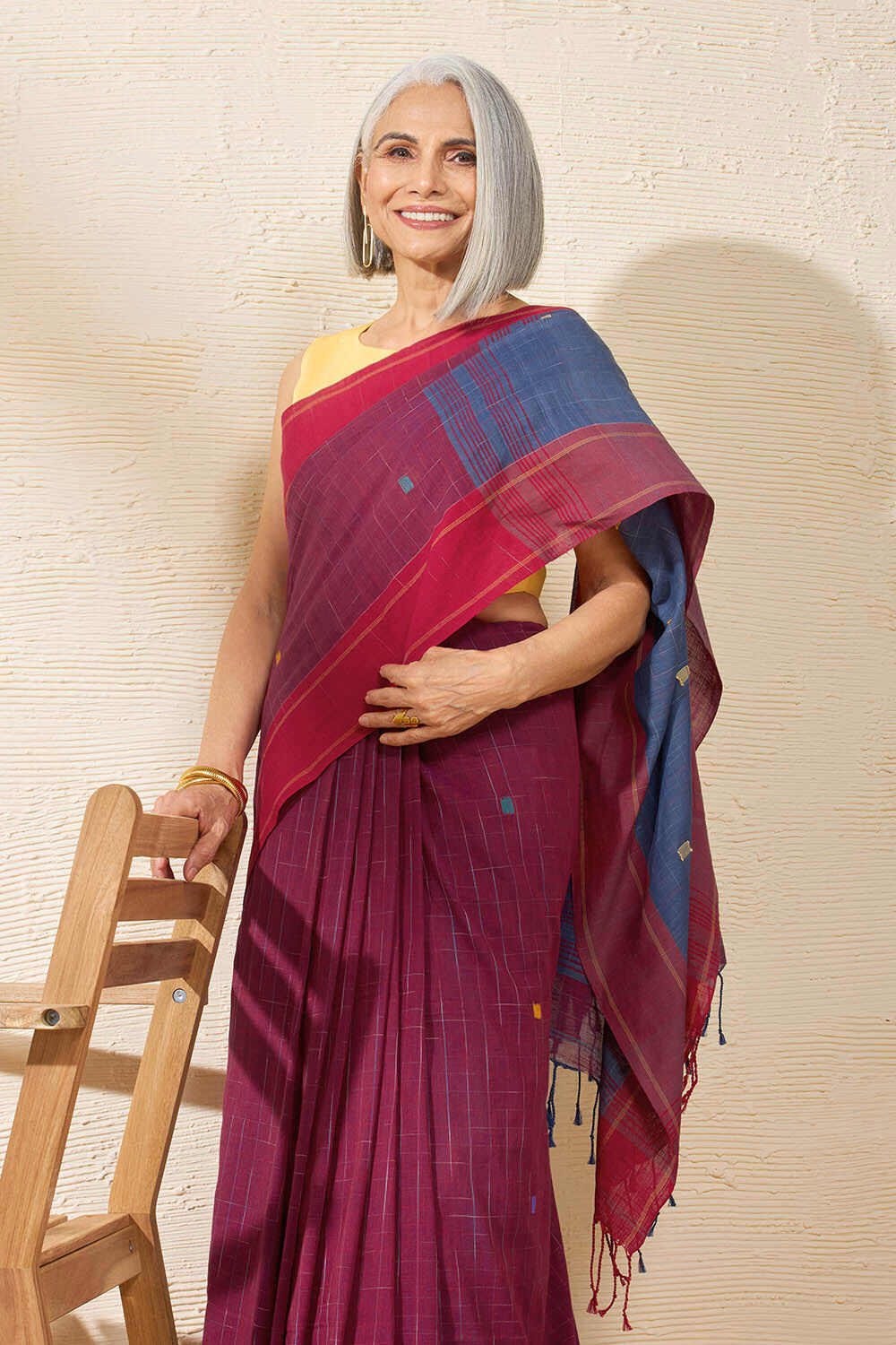Red Woven Pure Cotton Bengal Saree image number null