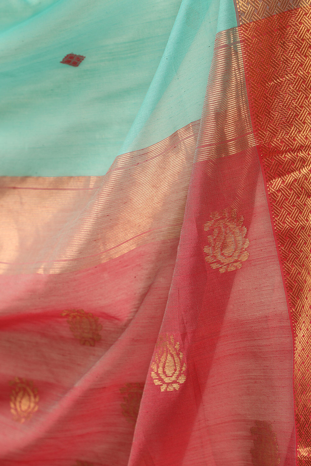 Blue Woven Pure Silk Cotton Maheshwari Saree image number null