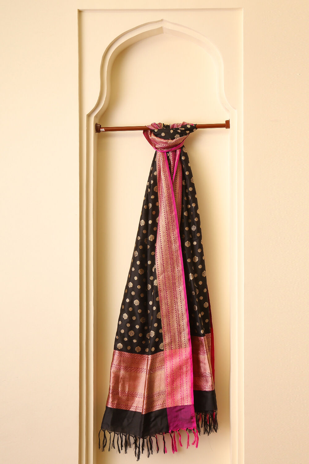 Black Banaras Pure Silk Dupatta image number null