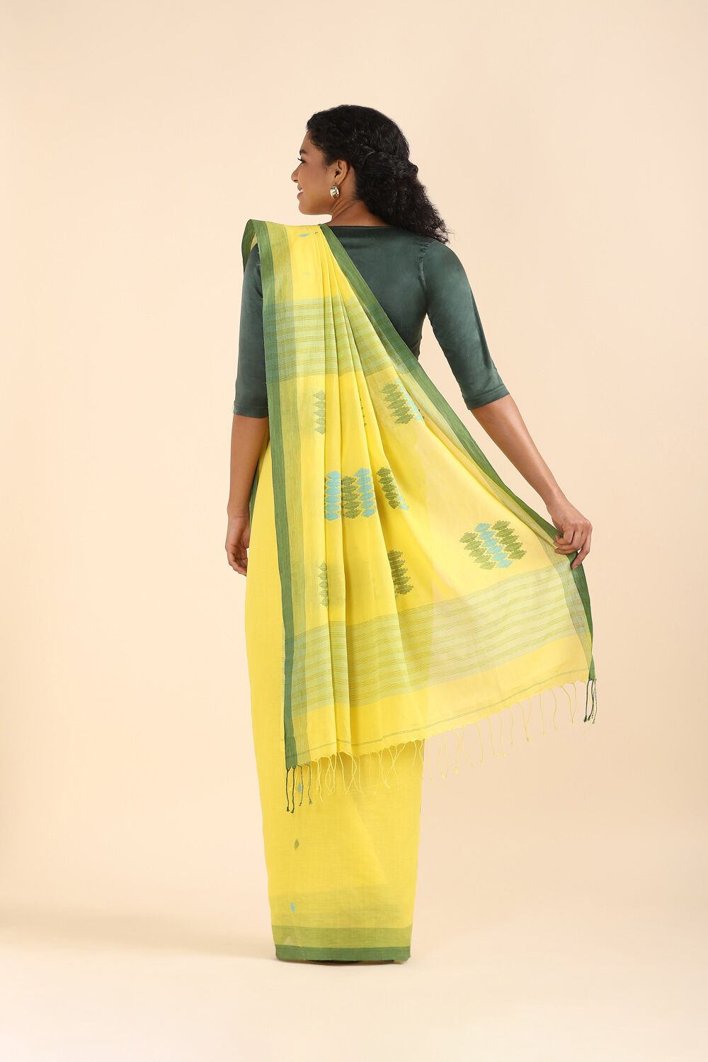 Yellow Pure Cotton Jamdani Saree image number null