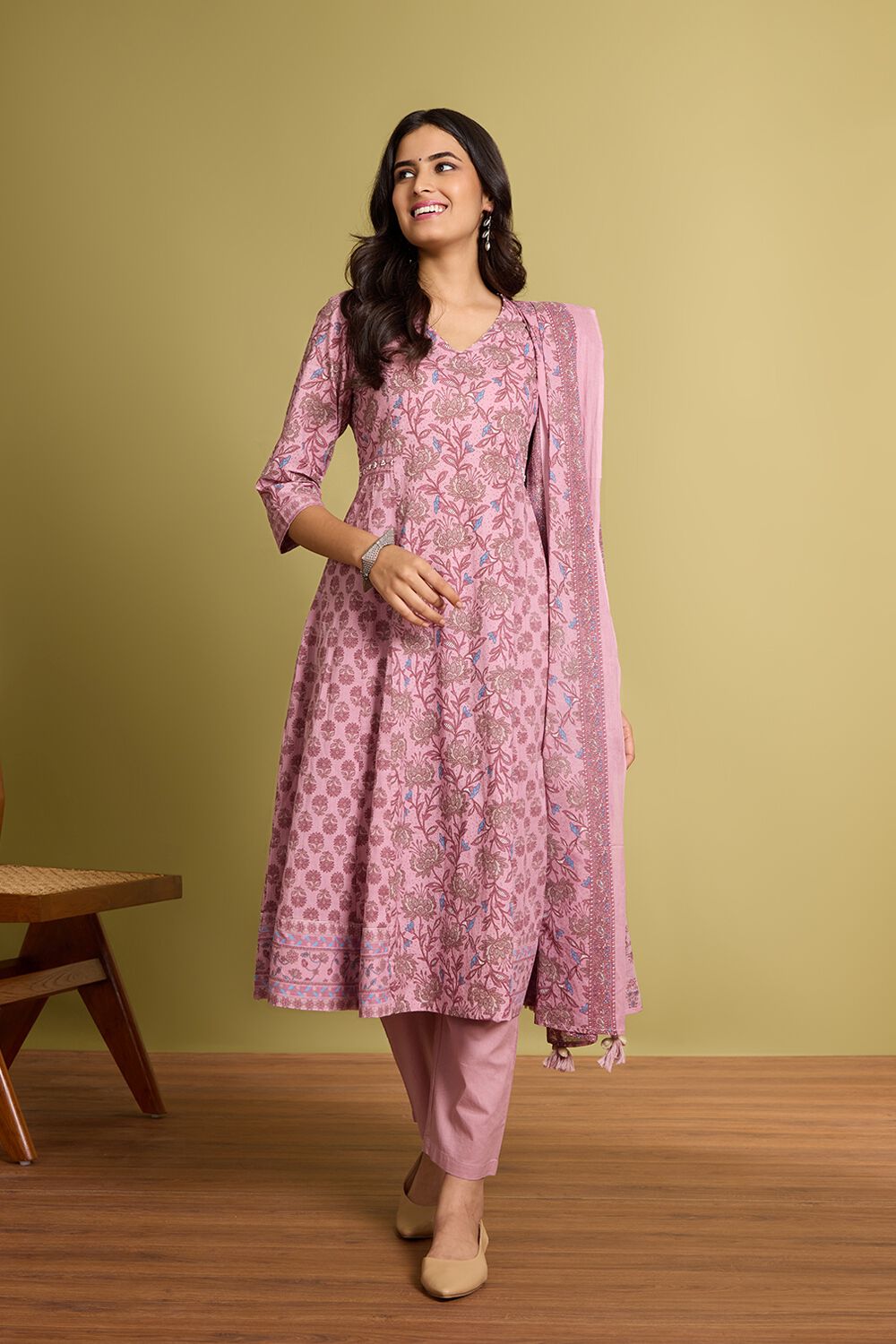Light Pink Screen Printed Pure Cotton Kurta Set image number null